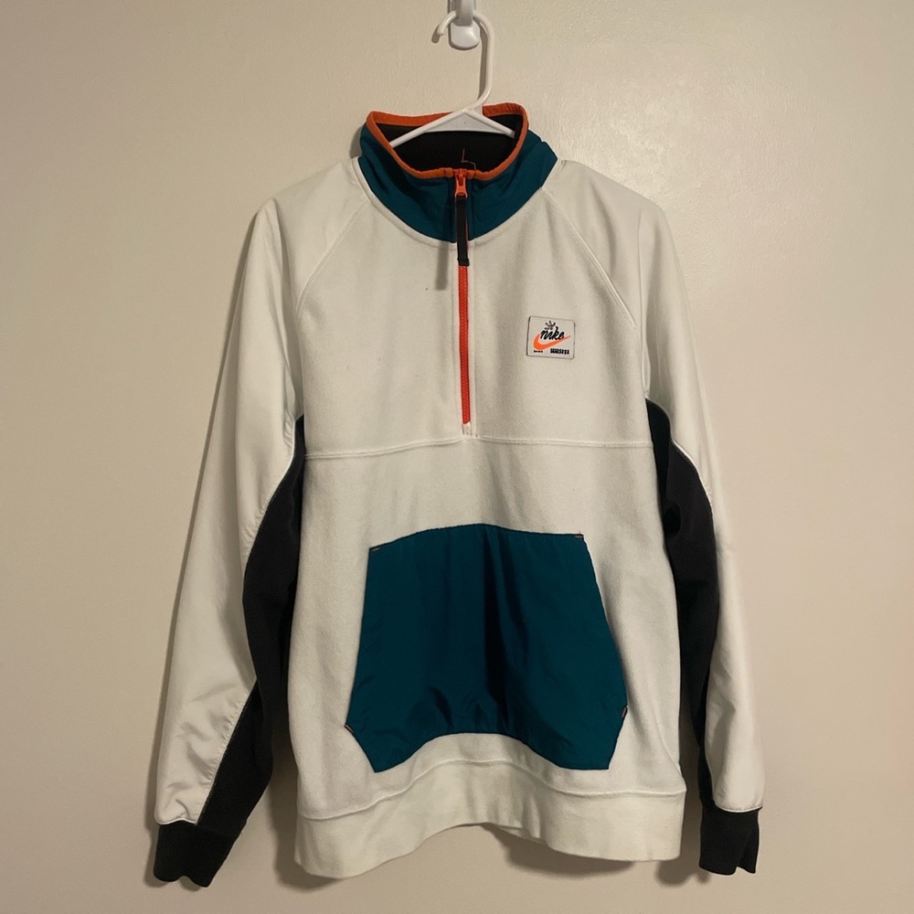Nike heritage half zip